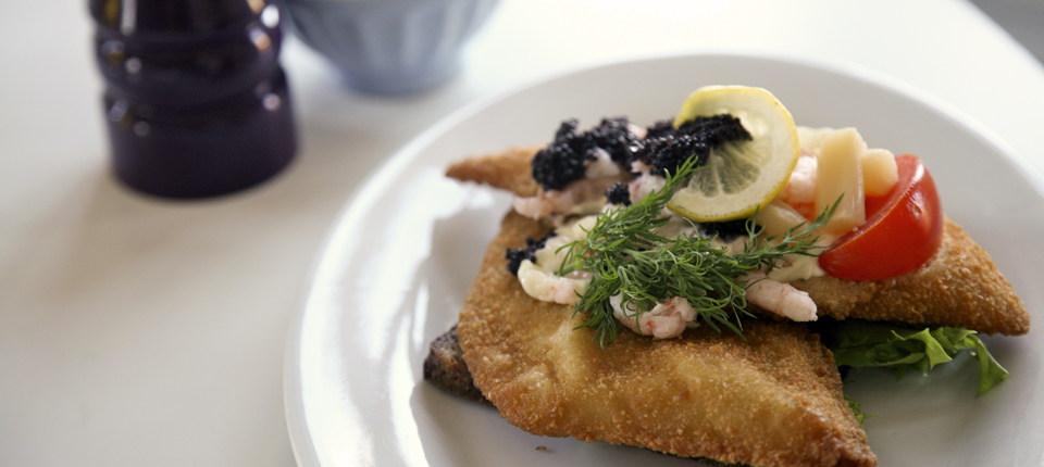 Smørrebrødsmad på tallerken